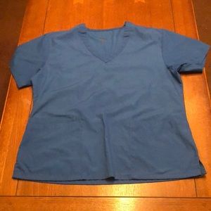 QQCherry scrub top women’s xl euc